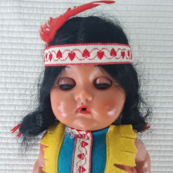 Native American Baby Doll Hard Plastic Moveable Posable Limbs Clothed Vintage - Picture 2 of 9